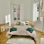 Le 38 F2 De Charme Rénové Proche Vieux-marché Appartement