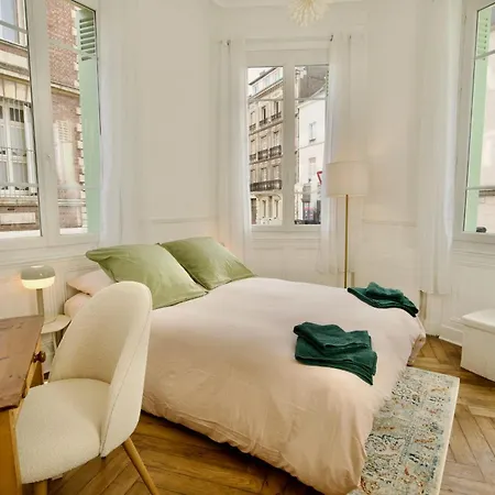 Le 38 F2 De Charme Renove Proche Vieux-marche