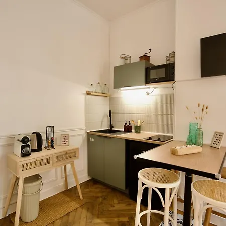 Appartement Le 38 F2 De Charme Renove Proche Vieux-marche *