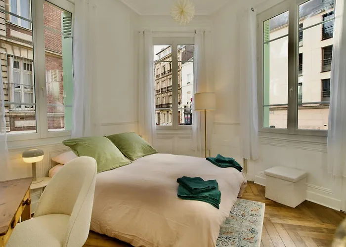 Le 38 F2 De Charme Renove Proche Vieux-marche شقة *